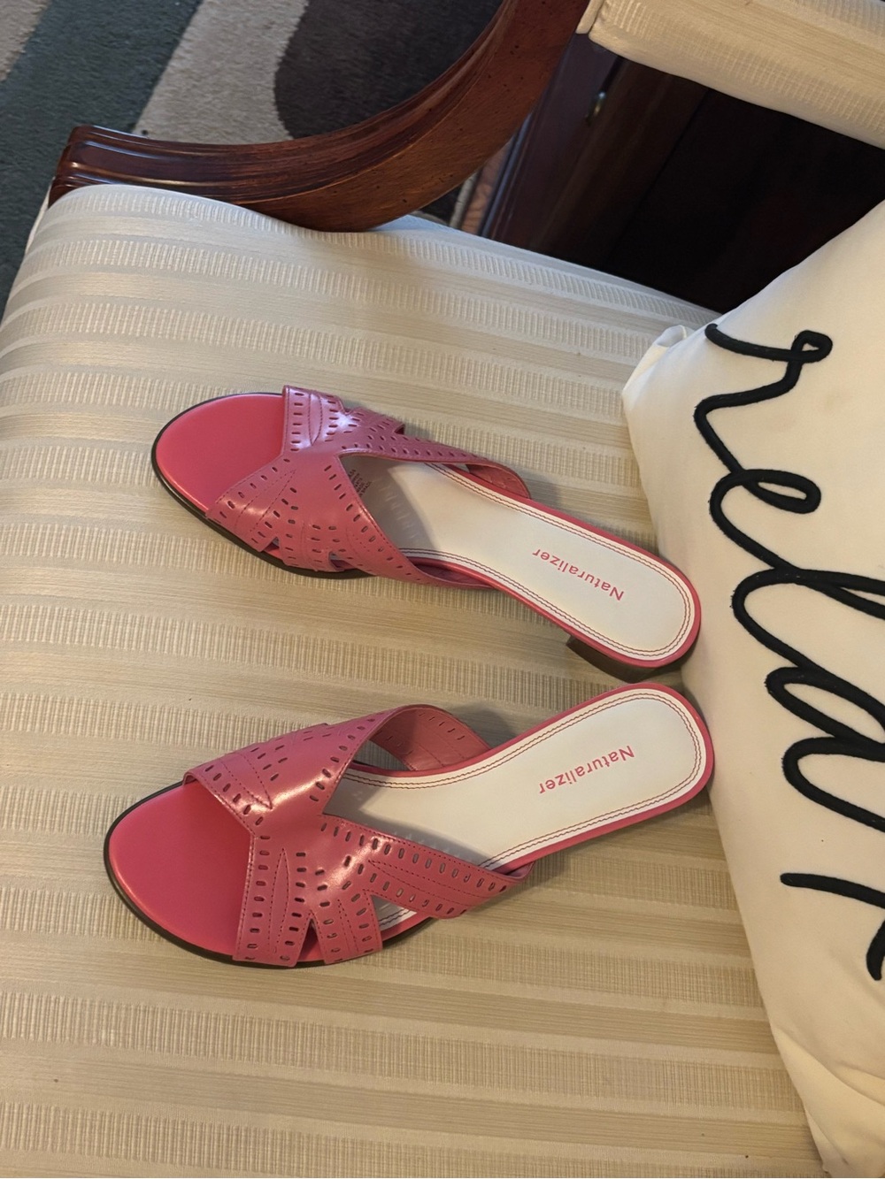 Naturalizer Pink Laser-Cut Slide Mules